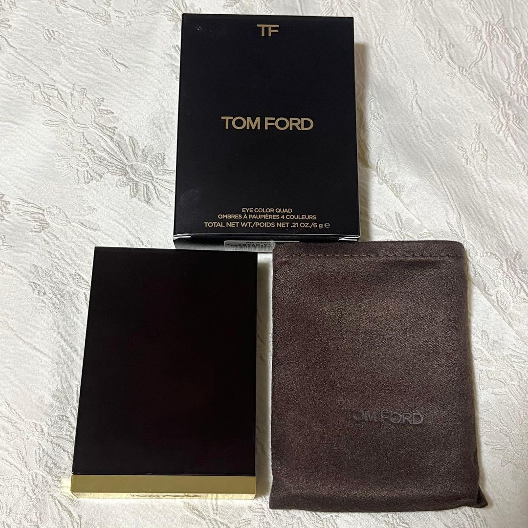 【ほぼ未使用】TOM FORD アイシャドウパレット 04A サスピション