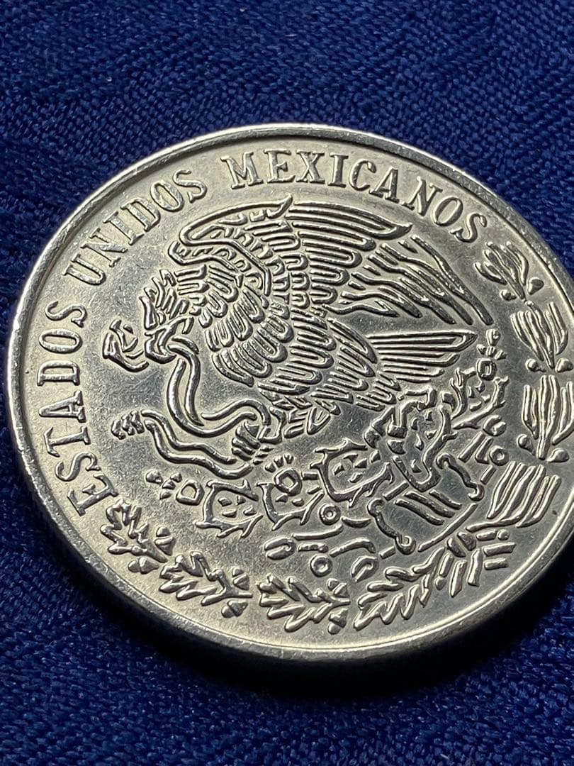 い*み様 メキシコ銀貨　1978年 メキシコ Cien Pesos 硬貨