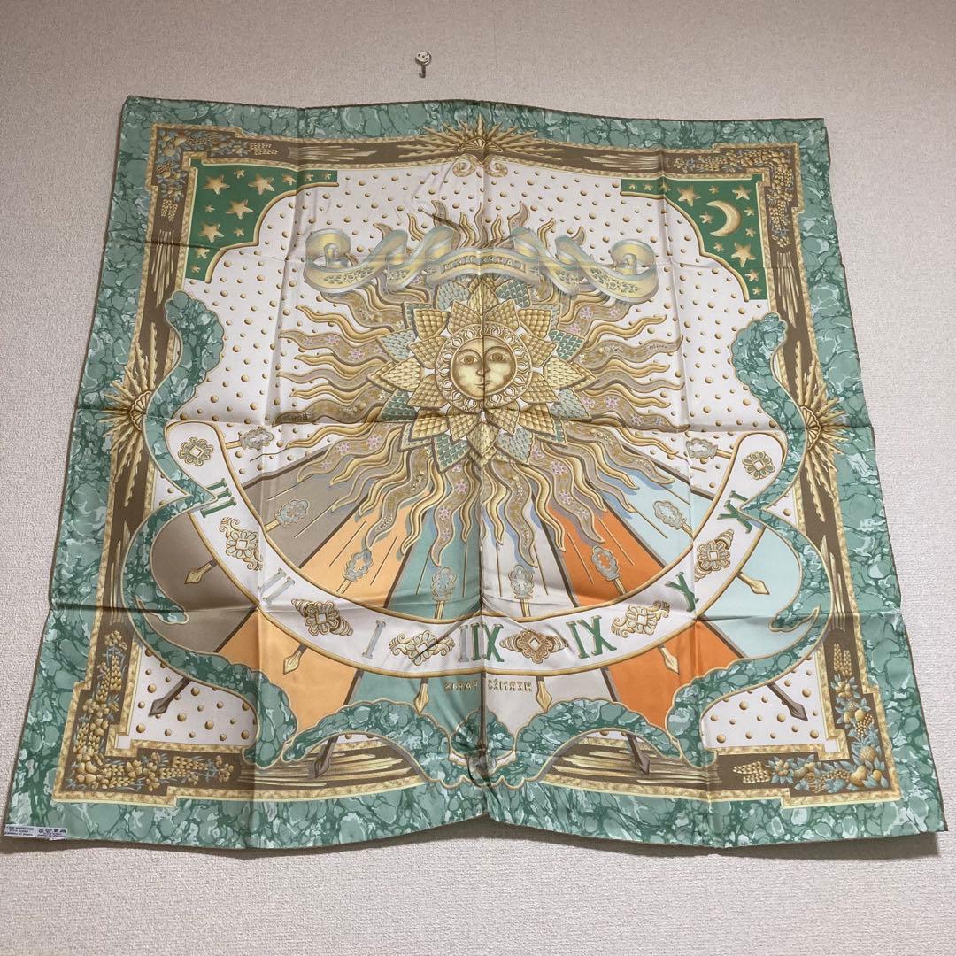 HERMES スカーフ　カレ90.CARPE DIEM