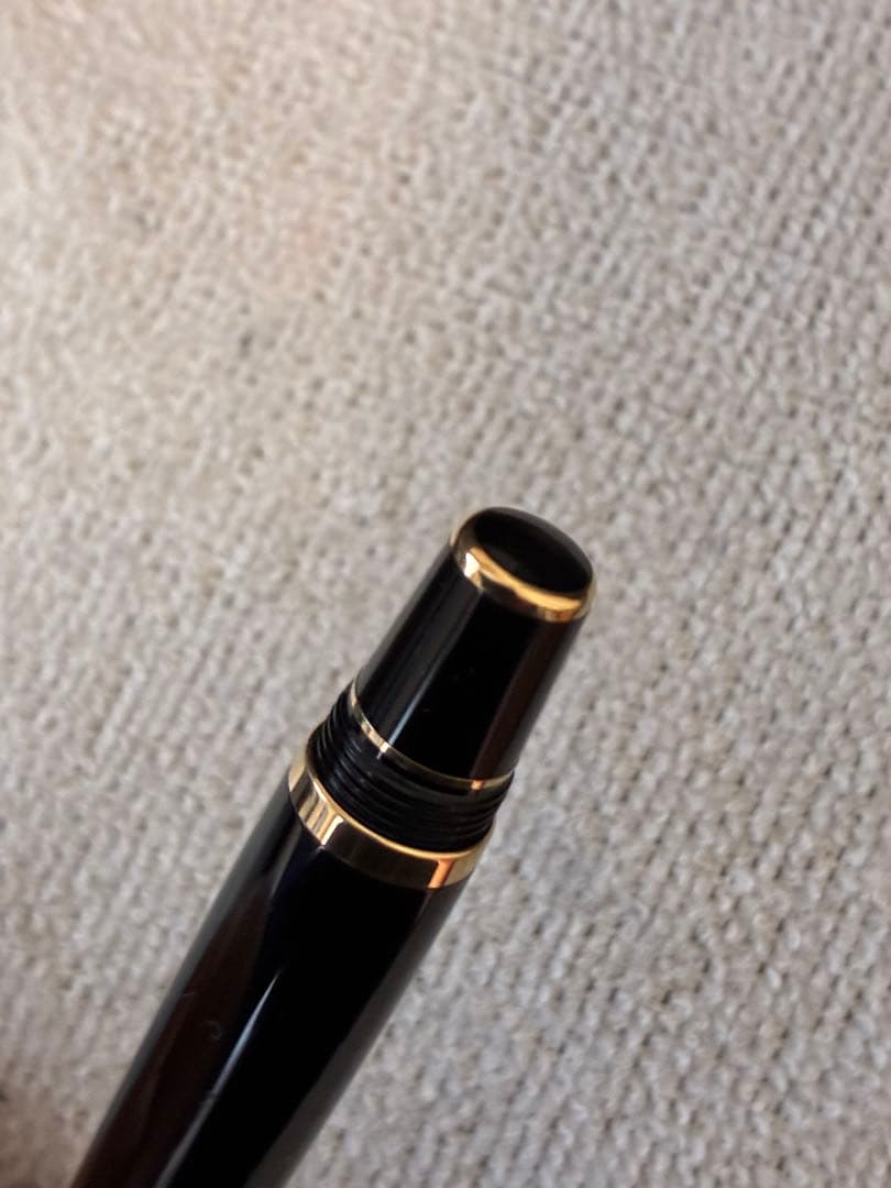 ◾️MONT BLANC モンブラン◾️ボエムキャップ式ボールペン◾️新品リフィル付◾️