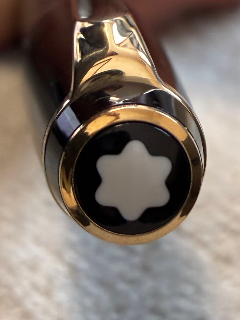 ◾️MONT BLANC モンブラン◾️ボエムキャップ式ボールペン◾️新品リフィル付◾️