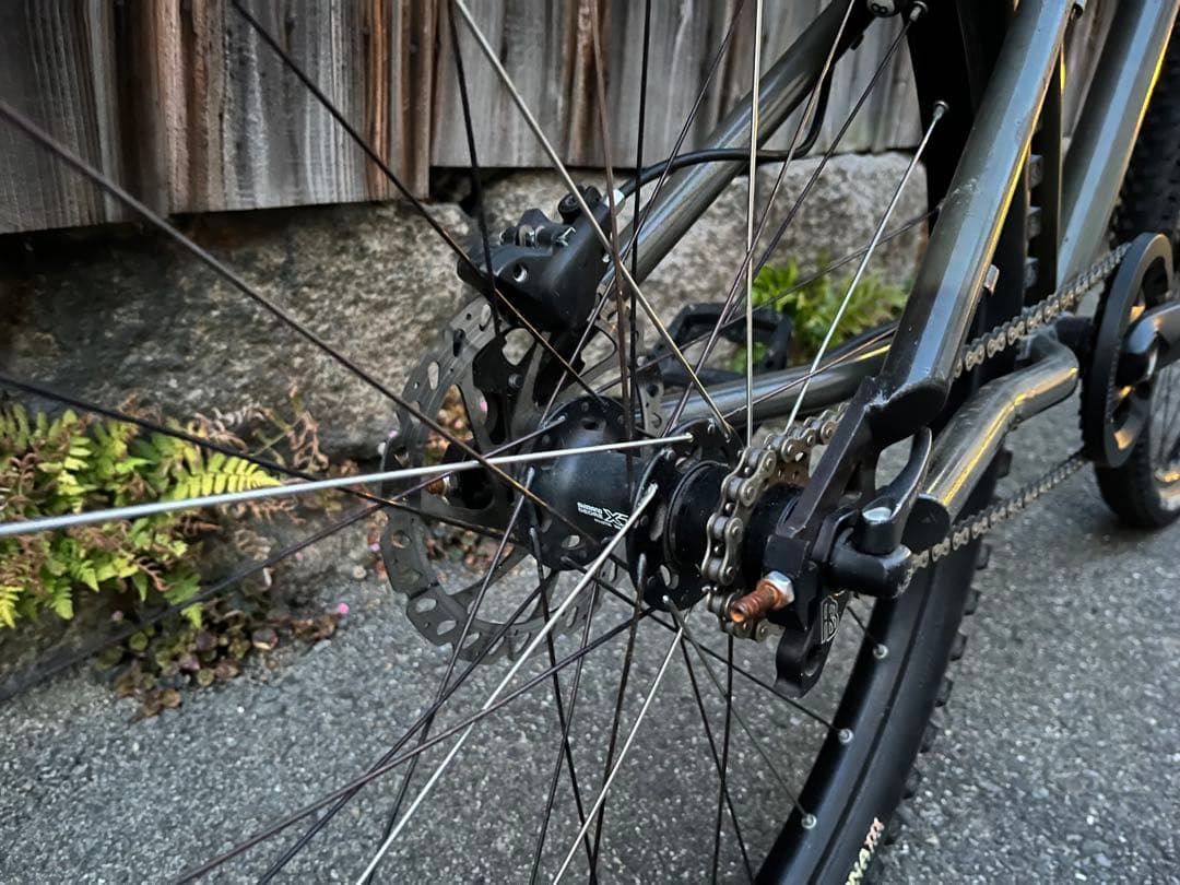 ダートrevell bikes 450R 26 クロモリ MTB RAW