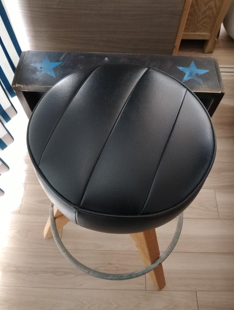 M&M CUSTOM PERFORMANCE 回転スツール チェア
