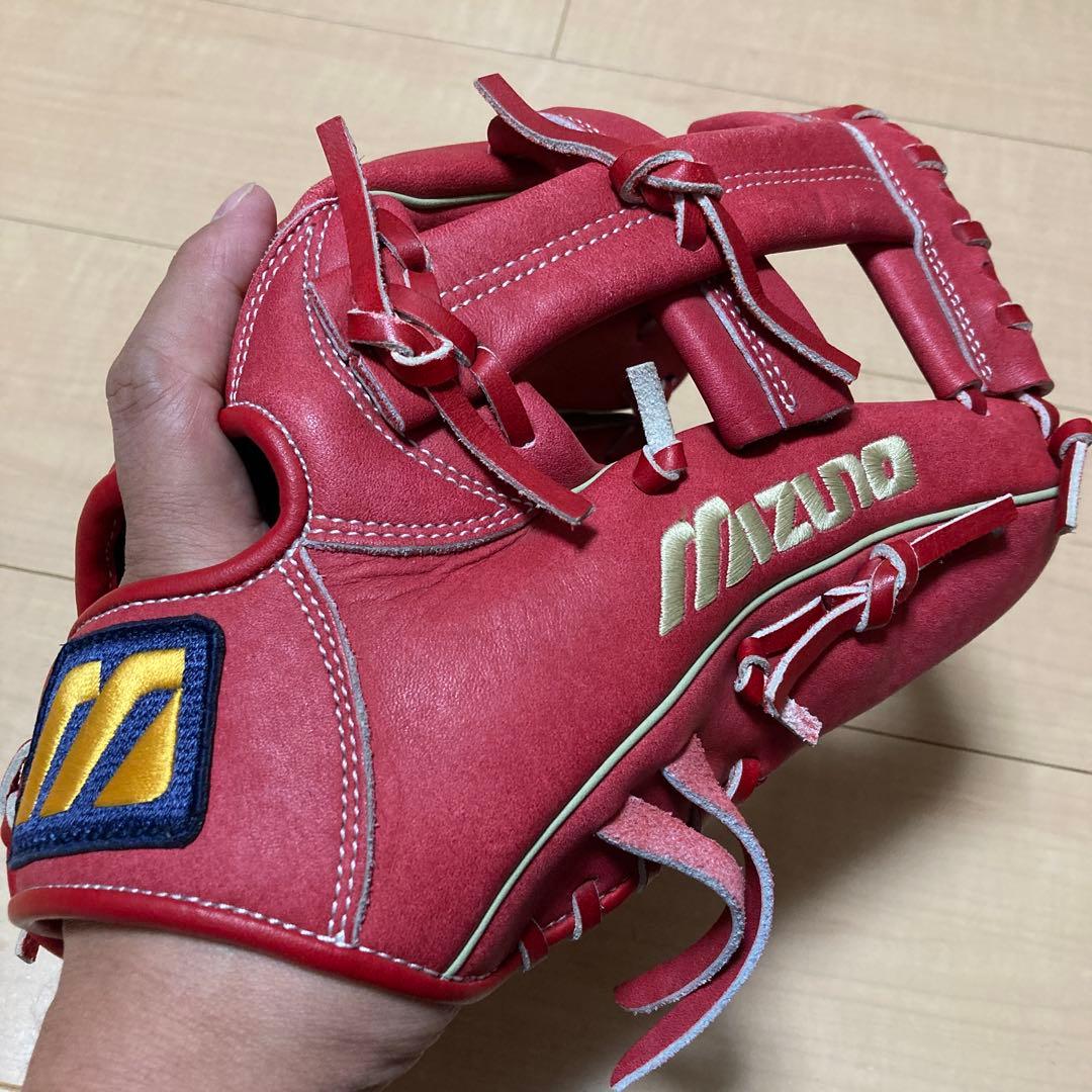 軟式グローブ　Mizuno World Win レッド