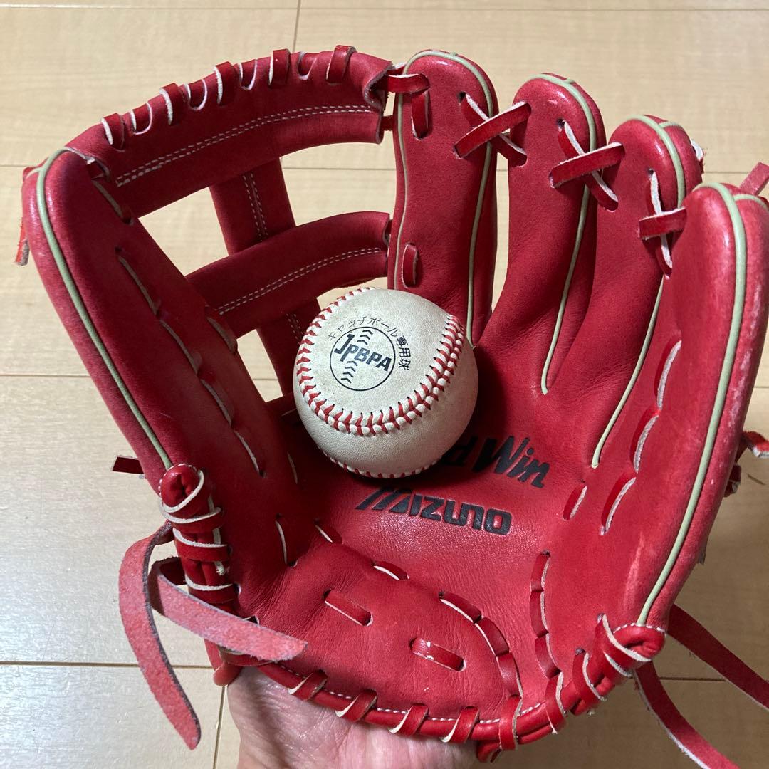 軟式グローブ　Mizuno World Win レッド