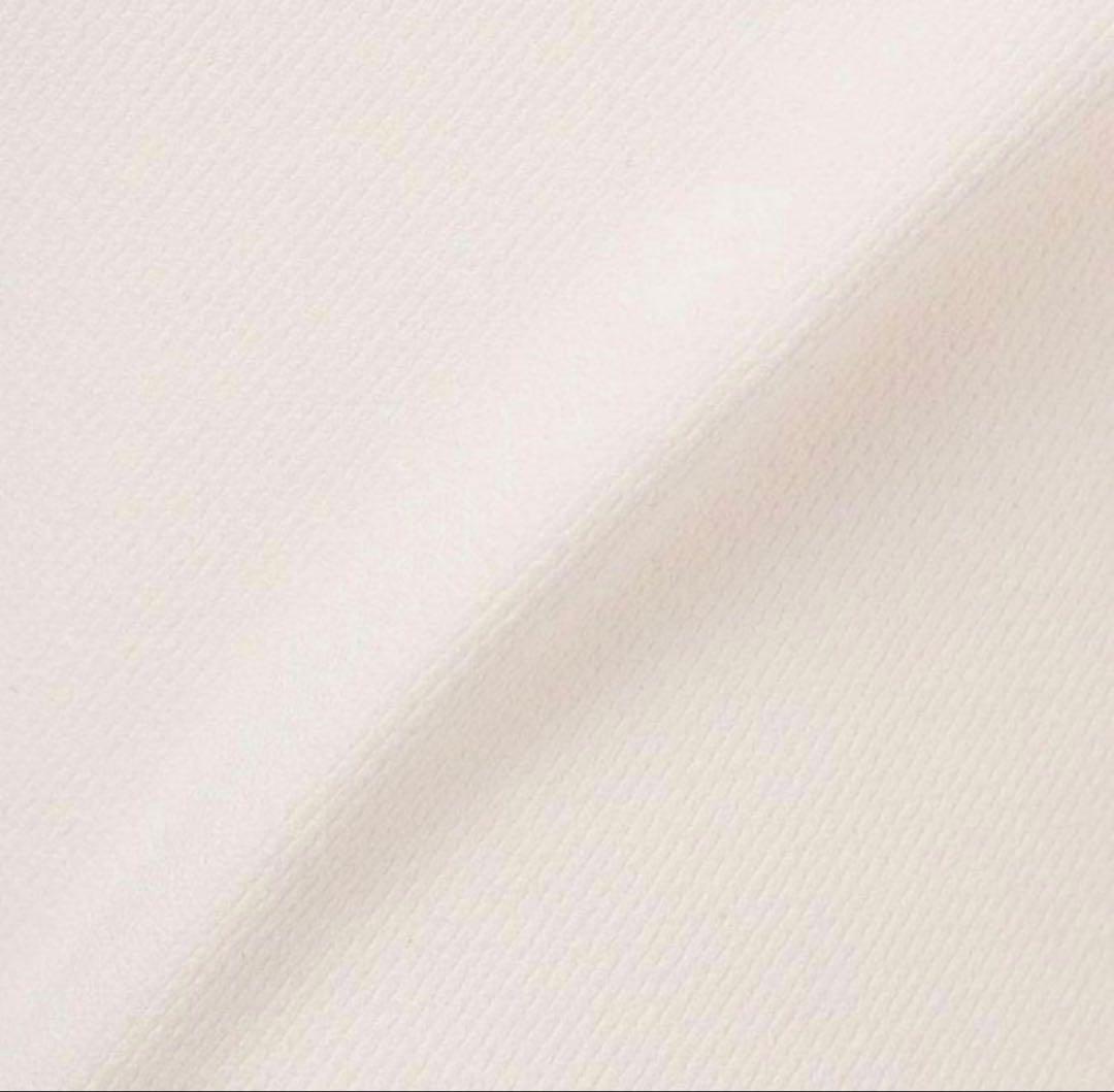 ラスト1点　定番　スリムパンツ　ホワイト　サイズM 春夏　ストレッチ　新品タグ付