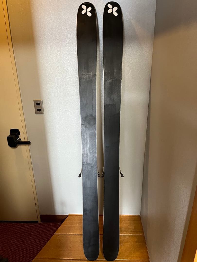 スキー板　EXTREM OPINION108 CHARGER 186cm