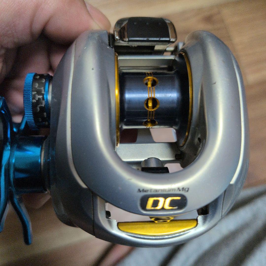SHIMANO nium Mg DC ベイトリール　ZPIハンドル付き