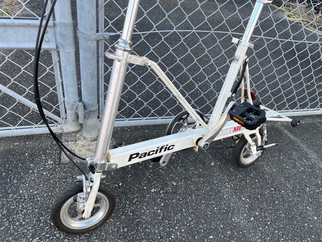 PACIFIC CARRYME 8インチ　折り畳み自転車　キャリーミー