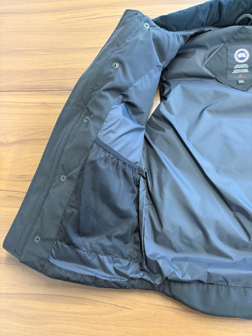 カナダグース フリースタイル クルー ダウンベスト 4154M XSサイズ