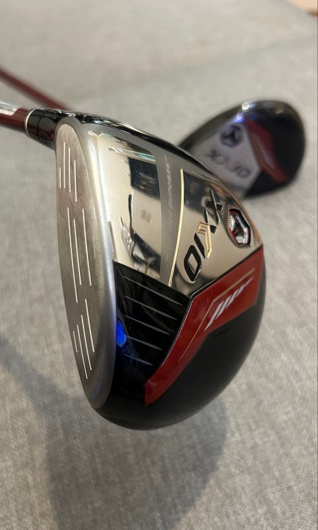 グリーン