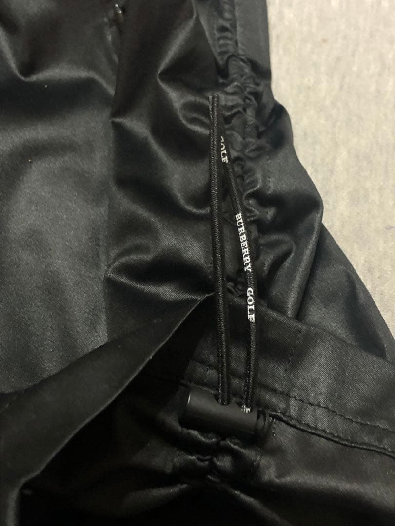 美品　バーバリー　ゴルフ　ブラック　アウター　Sサイズ
