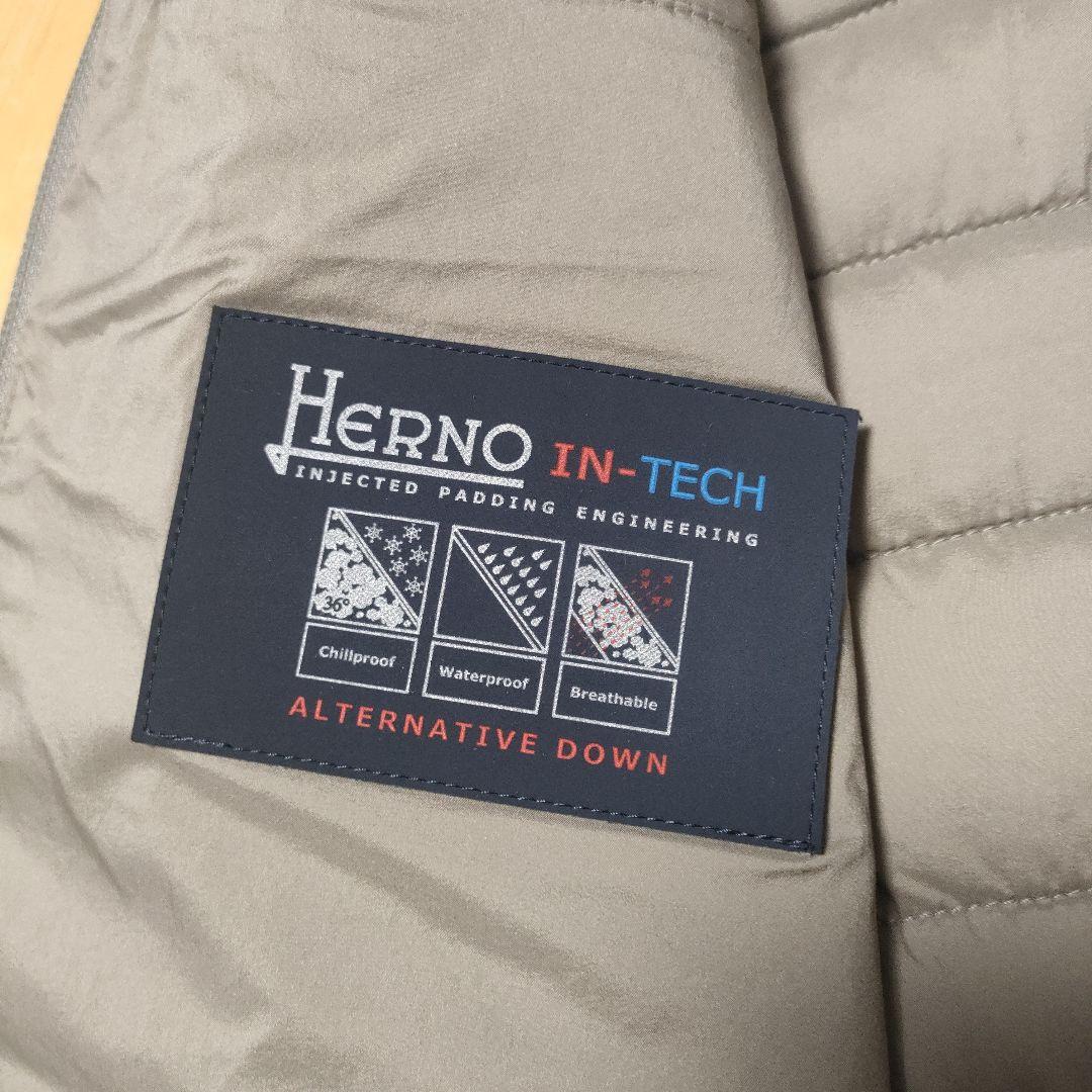 HERNOヘルノ IN-TECH　ダウンベスト　46