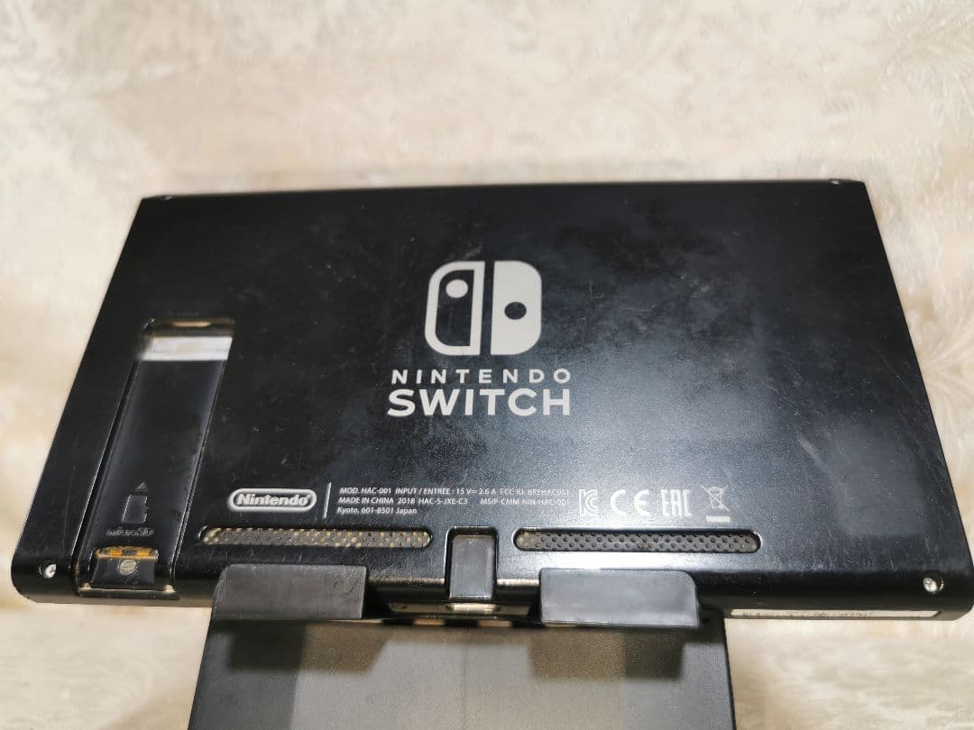 Nintendo Switch 本体 HAC 001 ジョイコン無し