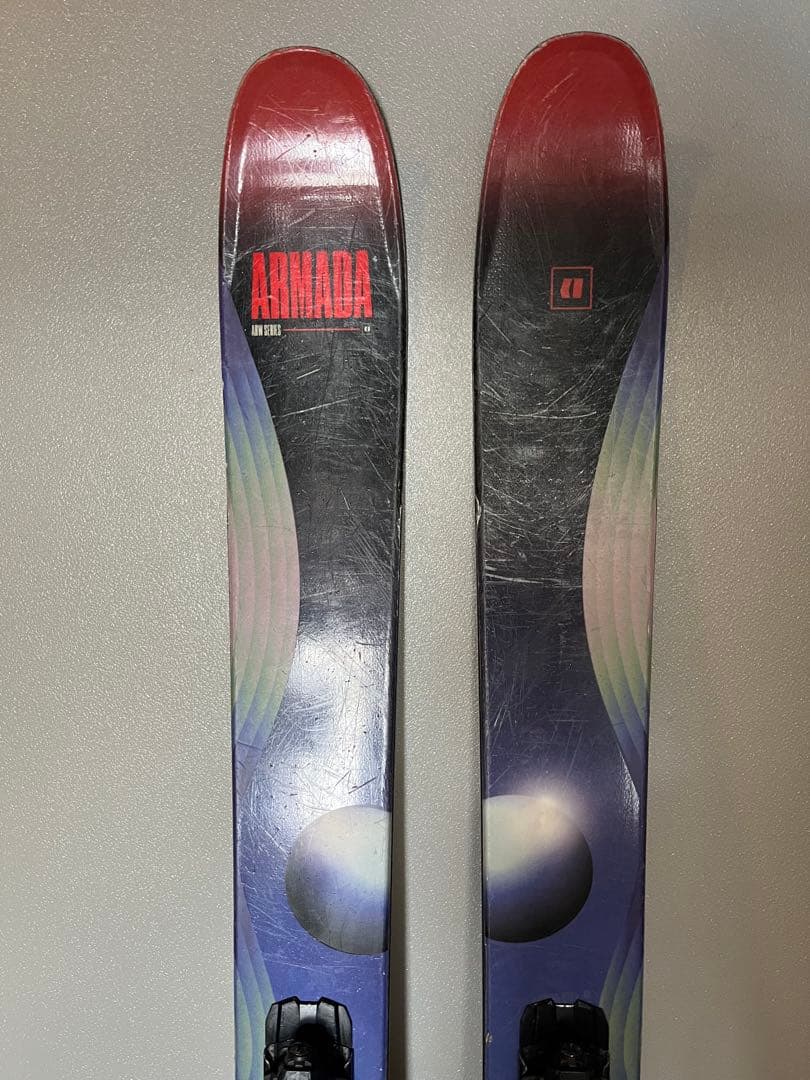 スキー板　Armada アルマダ ARW106UL 172cm