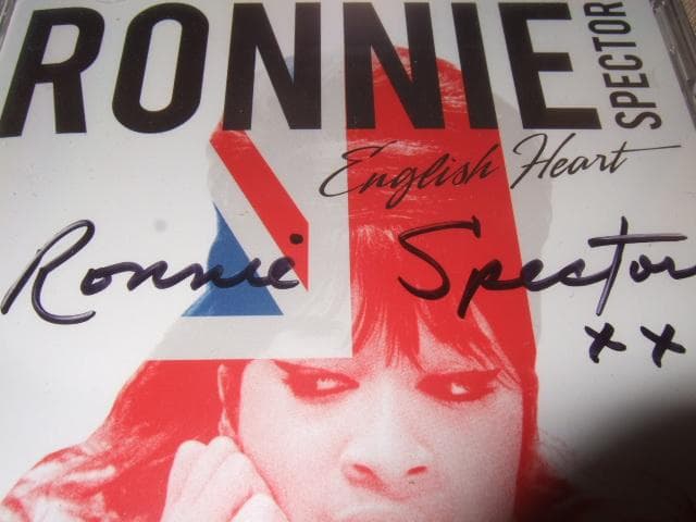 RONNIE SPECTOR,新品未開封,RONETTES,直筆サイン入り,CD