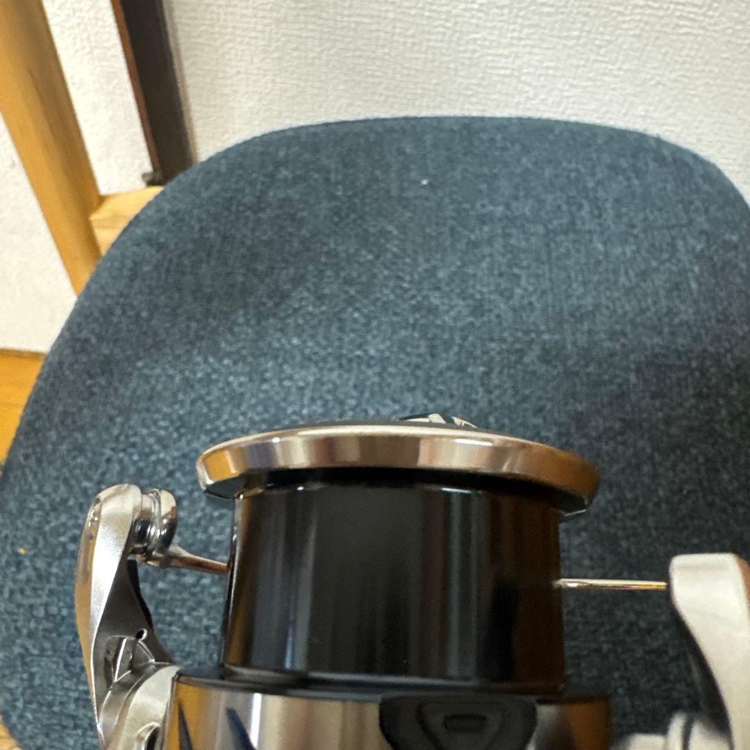 シマノ　23ストラディック4000MHG 美品