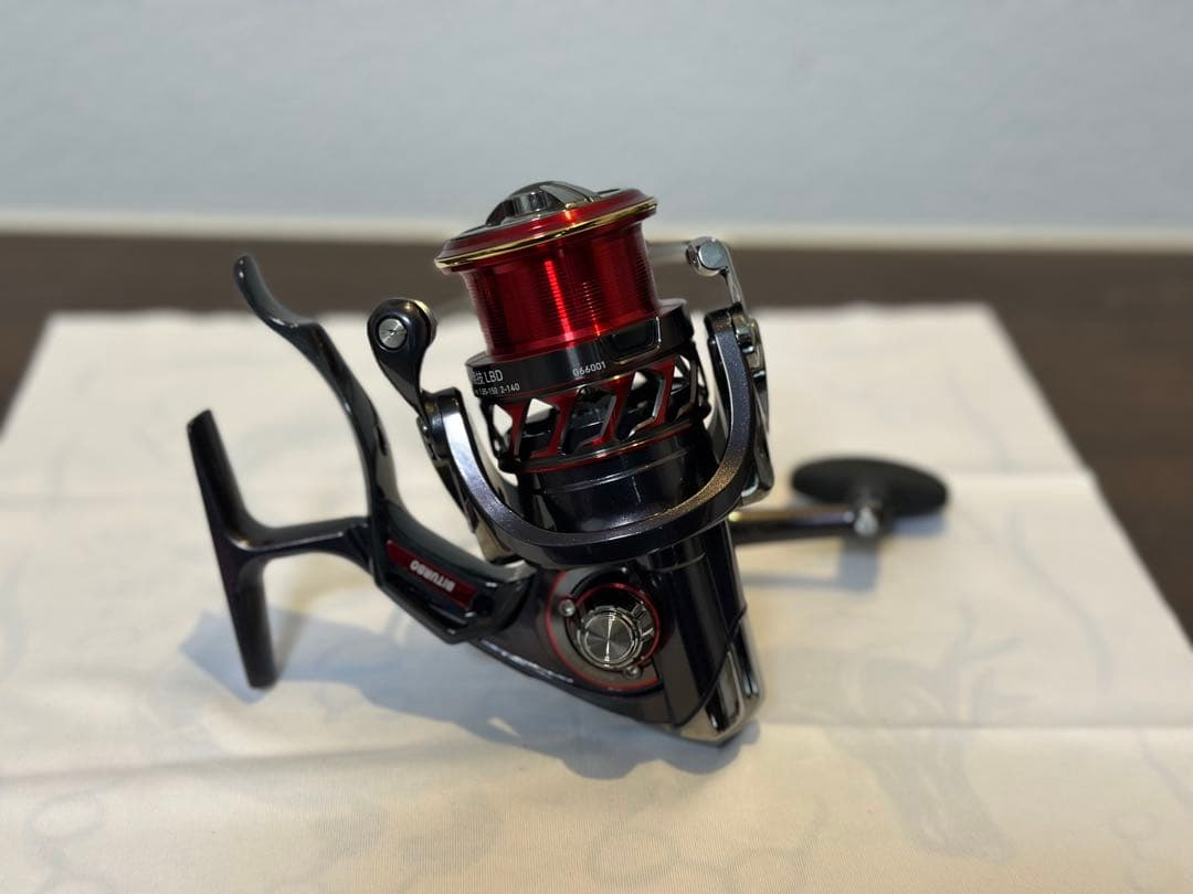 DAIWA 18トーナメント ISO 競技 LBD 極美品