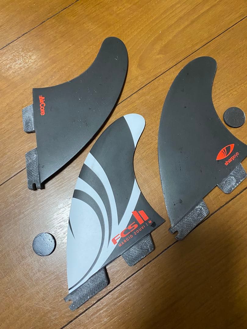 シャープアイフィン MEDIUM