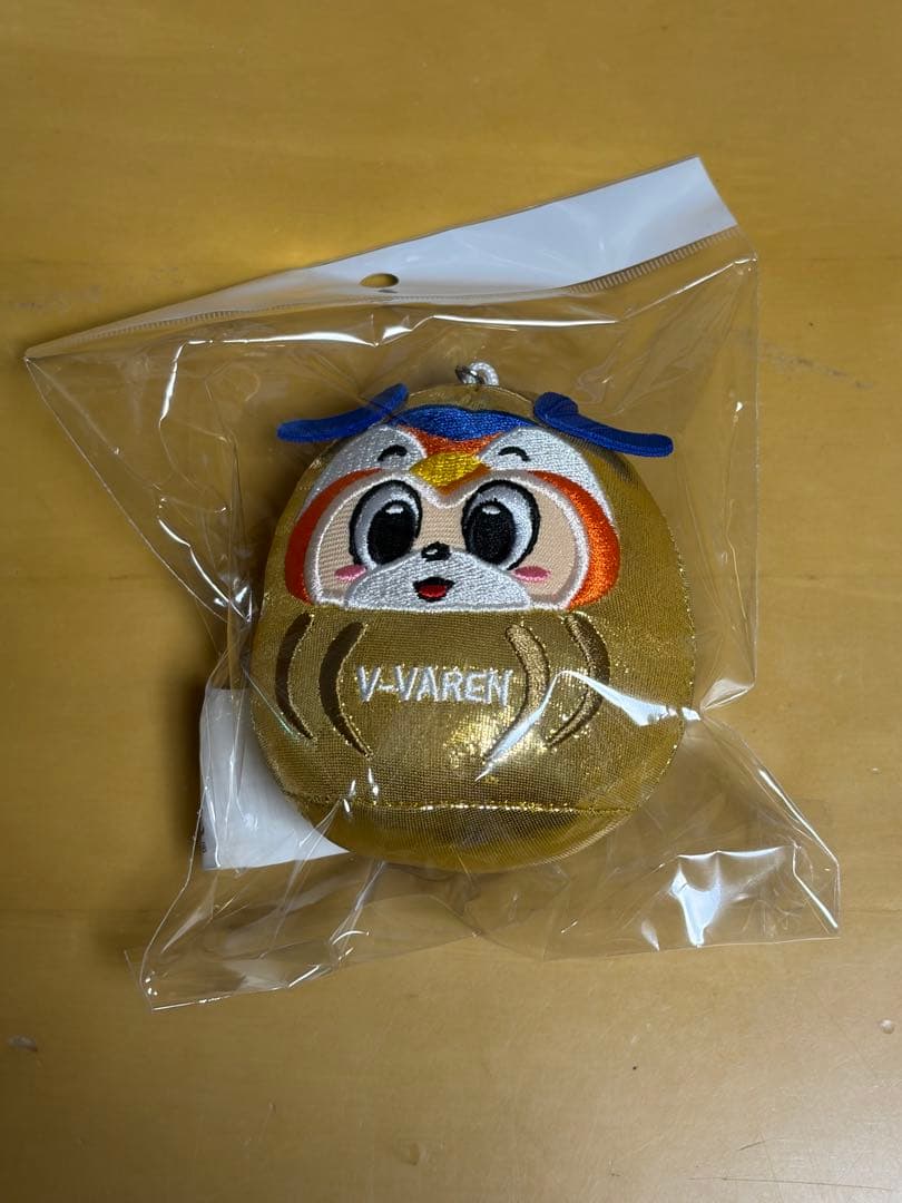 Vファーレン長崎　金のヴィヴィくん、だるまキーホルダー、ヴィクトリーヴィヴィくん