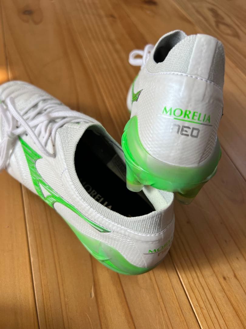 Mizuno モレリアNEO Ⅳ β 24.5cm