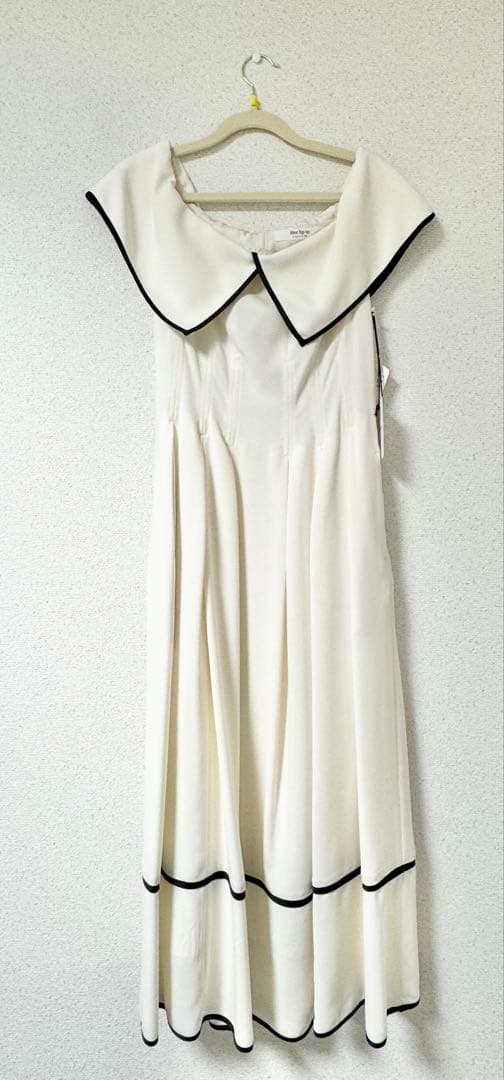 ワンピース Herlipto Bern Two-Way Dress