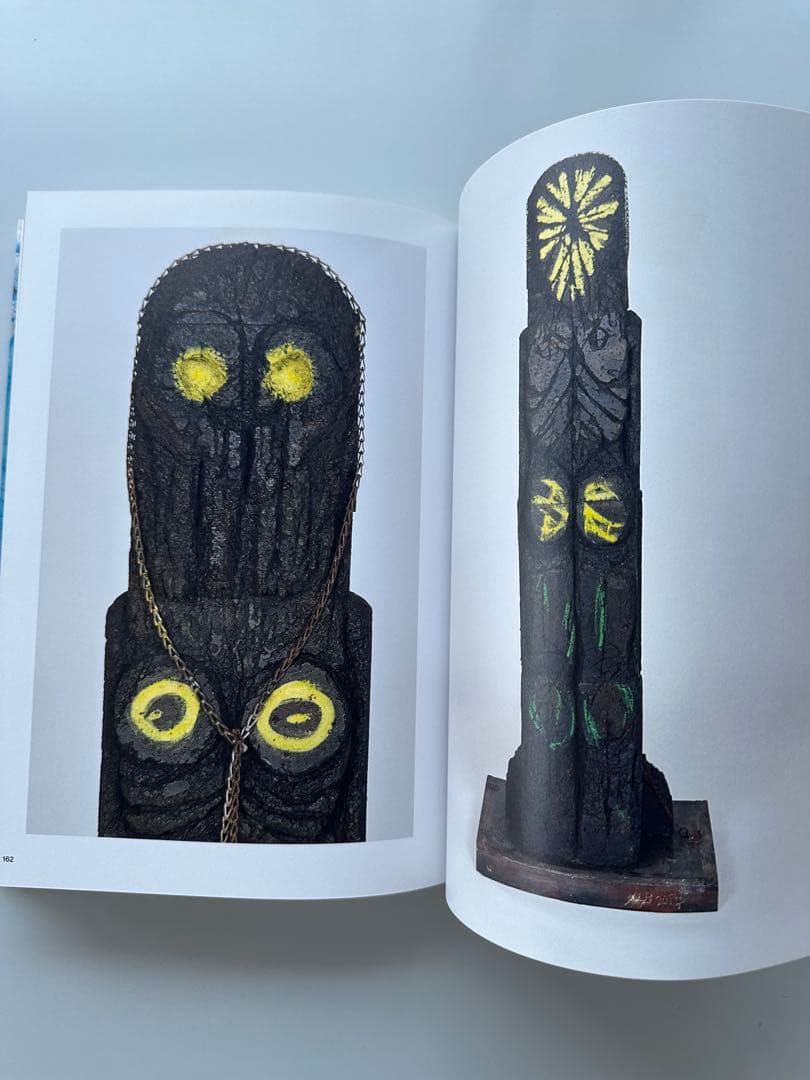 Huma Bhabha and ウルス フィッシャー　2冊セット