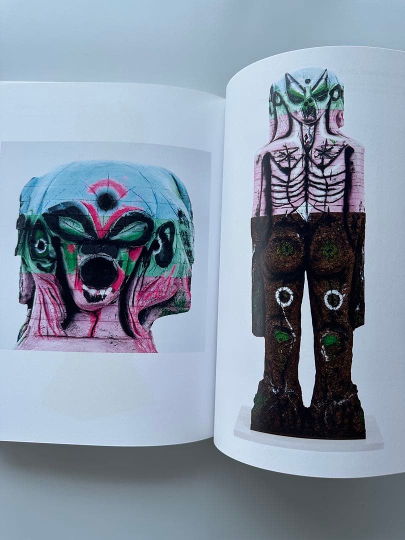 Huma Bhabha and ウルス フィッシャー　2冊セット
