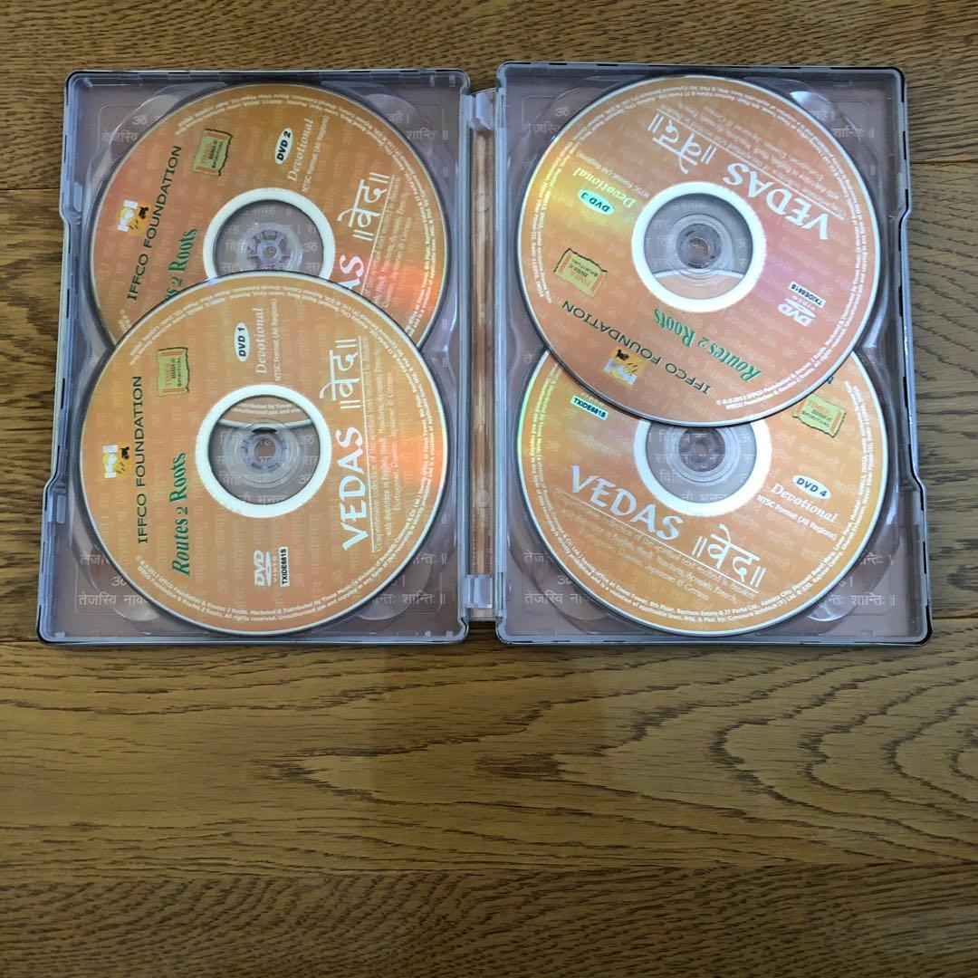 4大ヴェーダ聖典　チャンティング　DVD