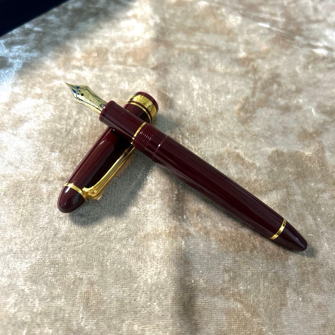 SAILOR ワインレッド 万年筆 専用ケース付き　14k