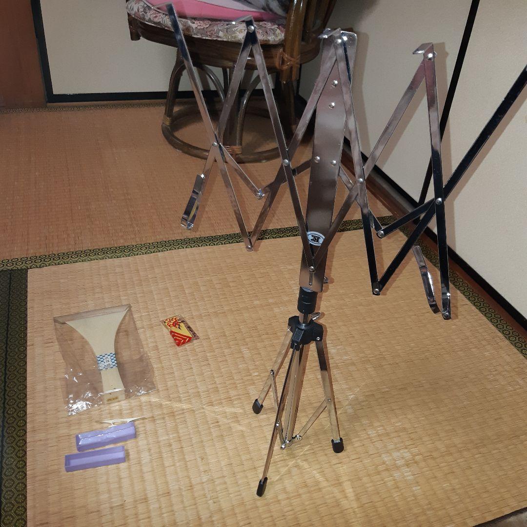 三味線の譜面台、駒、ゆびすり、バチ