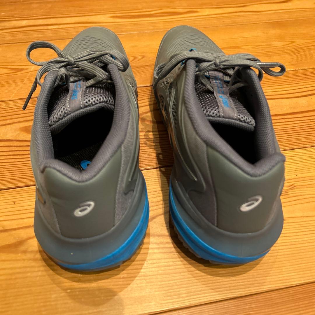 asicsテニスシューズ