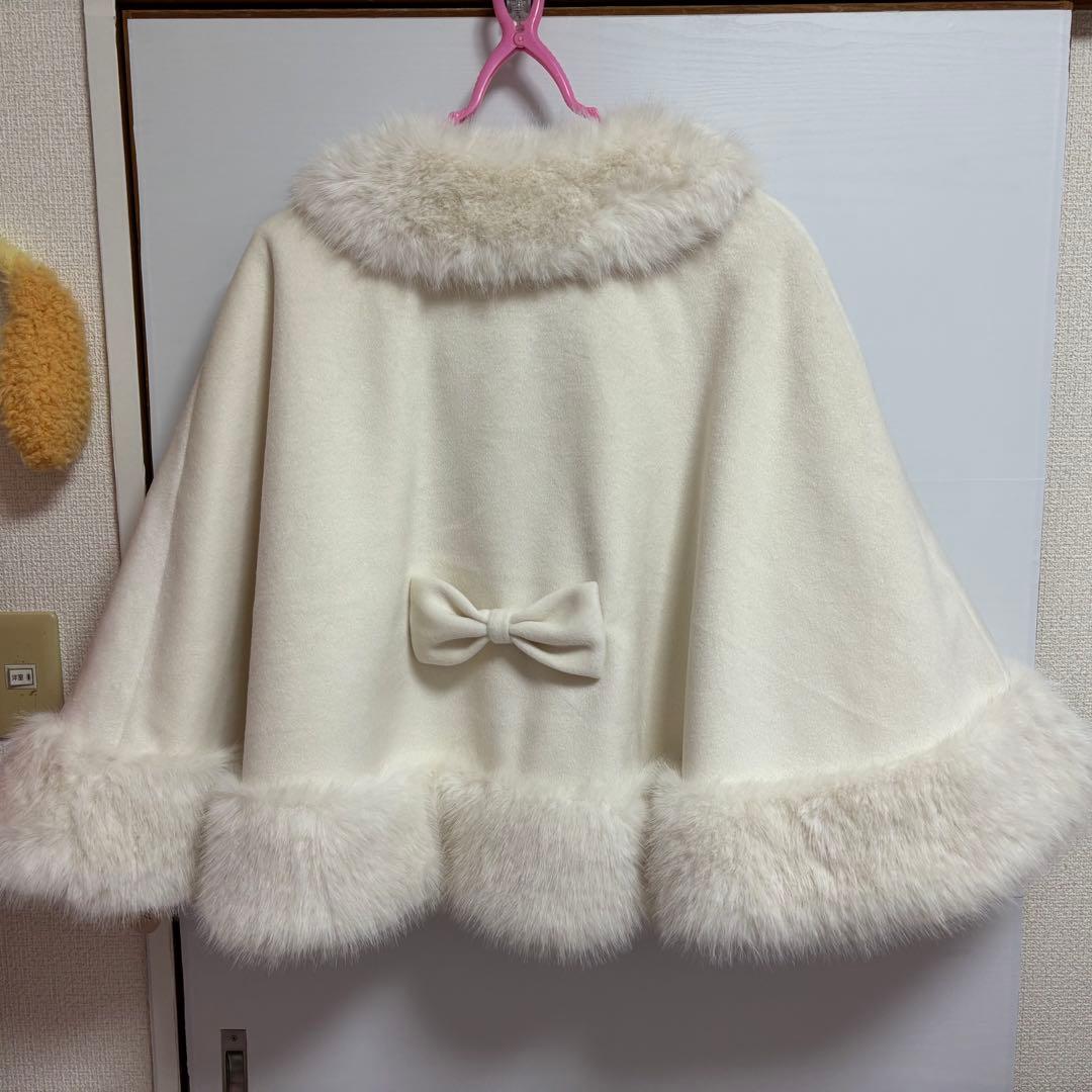 ロリィタ ポンチョコート タグ付き新品