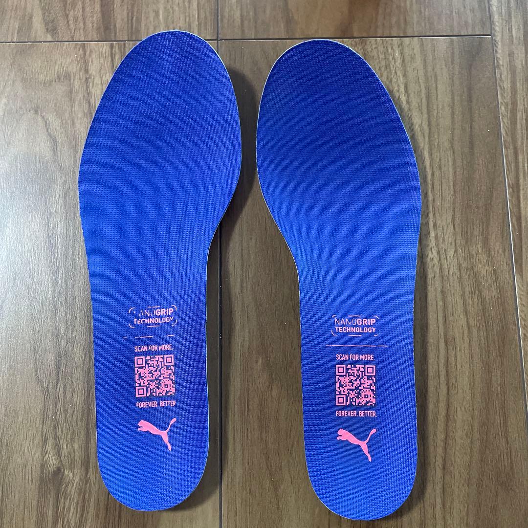 青紫色 サッカーシューズ・スパイクPUMA