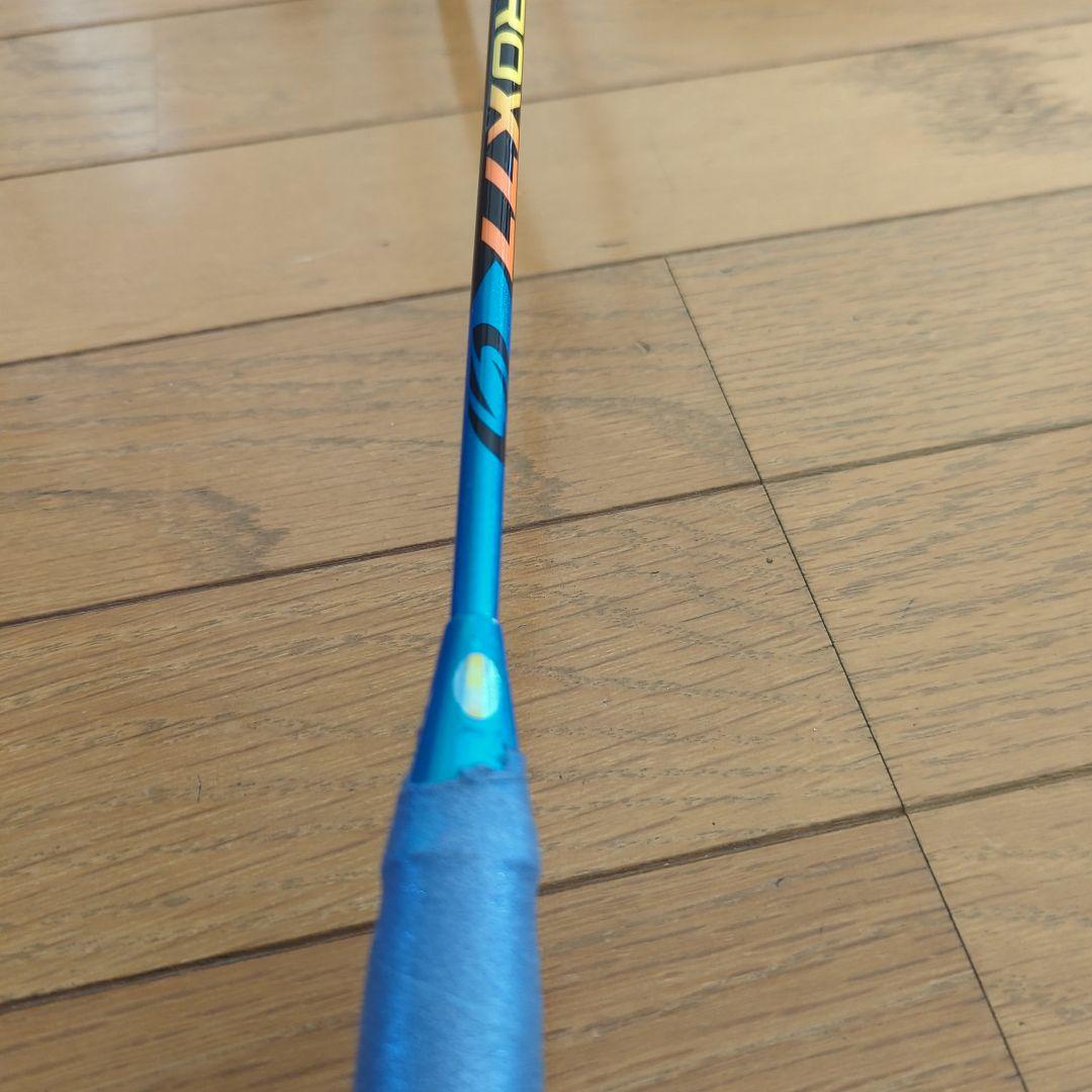 ヨネックス　アストロクス77　ラケット　中古品　バドミントンラケット
