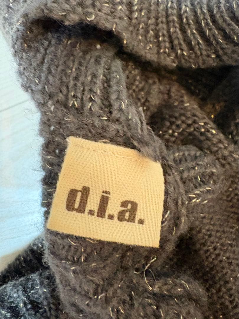 d.i.a. グレー ニットワンピース タートルネック