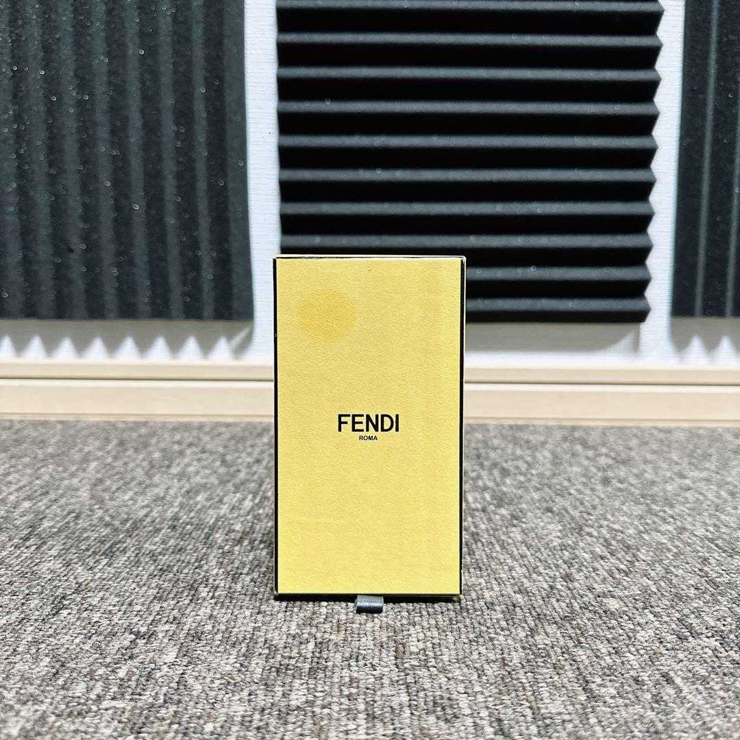 FENDI フェンディ ラッピー