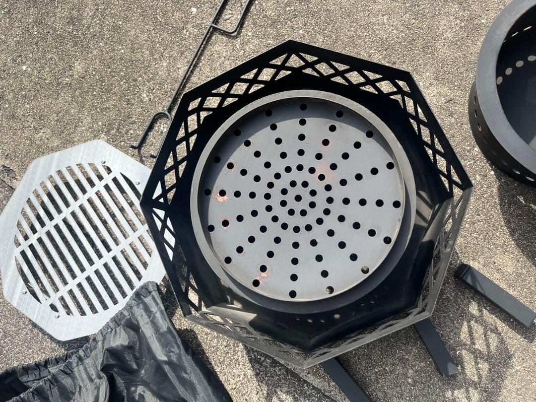 二次燃焼焚き火台　オクタゴンブラック