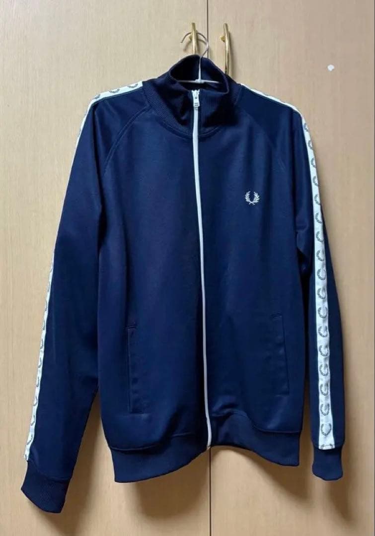 【美品】フレッドペリー トラックジャケット Lサイズ ネイビー