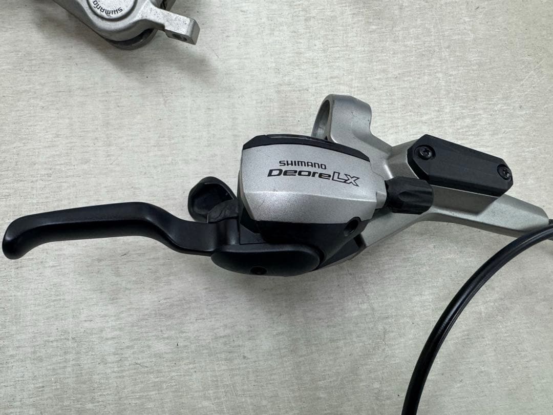 Shimano ST-M585 BR-M585 Deore LXセット