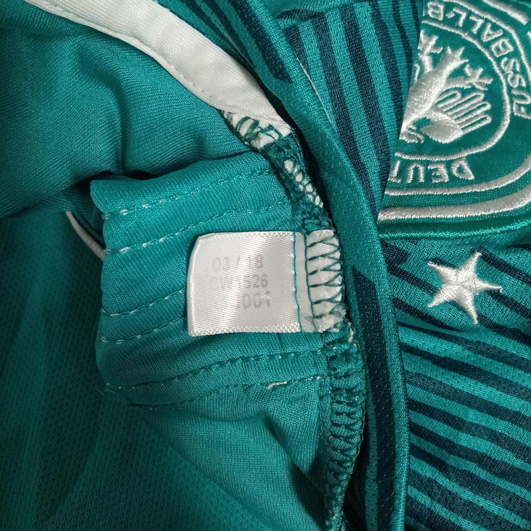 adidas ドイツ代表 2018 サッカーシャツ　ユニホーム　L