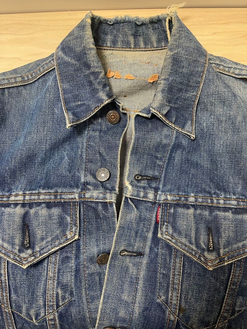 ●Levi's●70505 BIG E●Mサイズ●