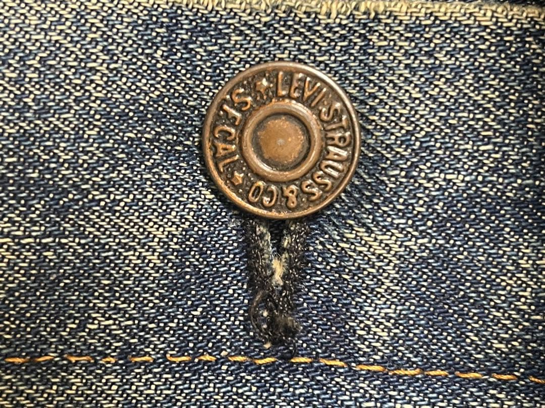 ●Levi's●70505 BIG E●Mサイズ●