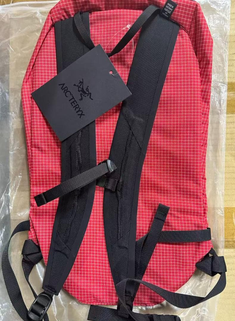 即日発送 `~ ARC'TERYX レッドチェックリュック