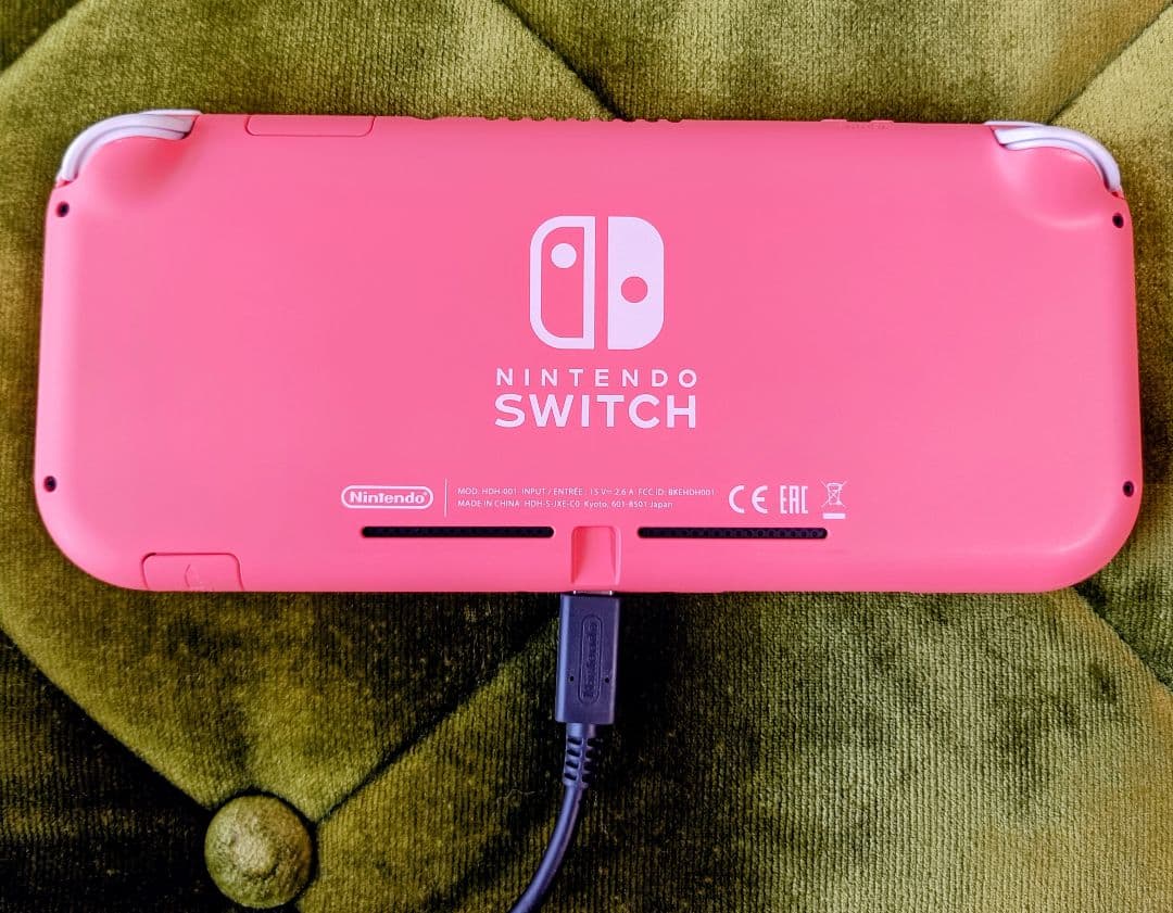【セット】Nintendo Switch Lite 本体 あつ森キャリングケース
