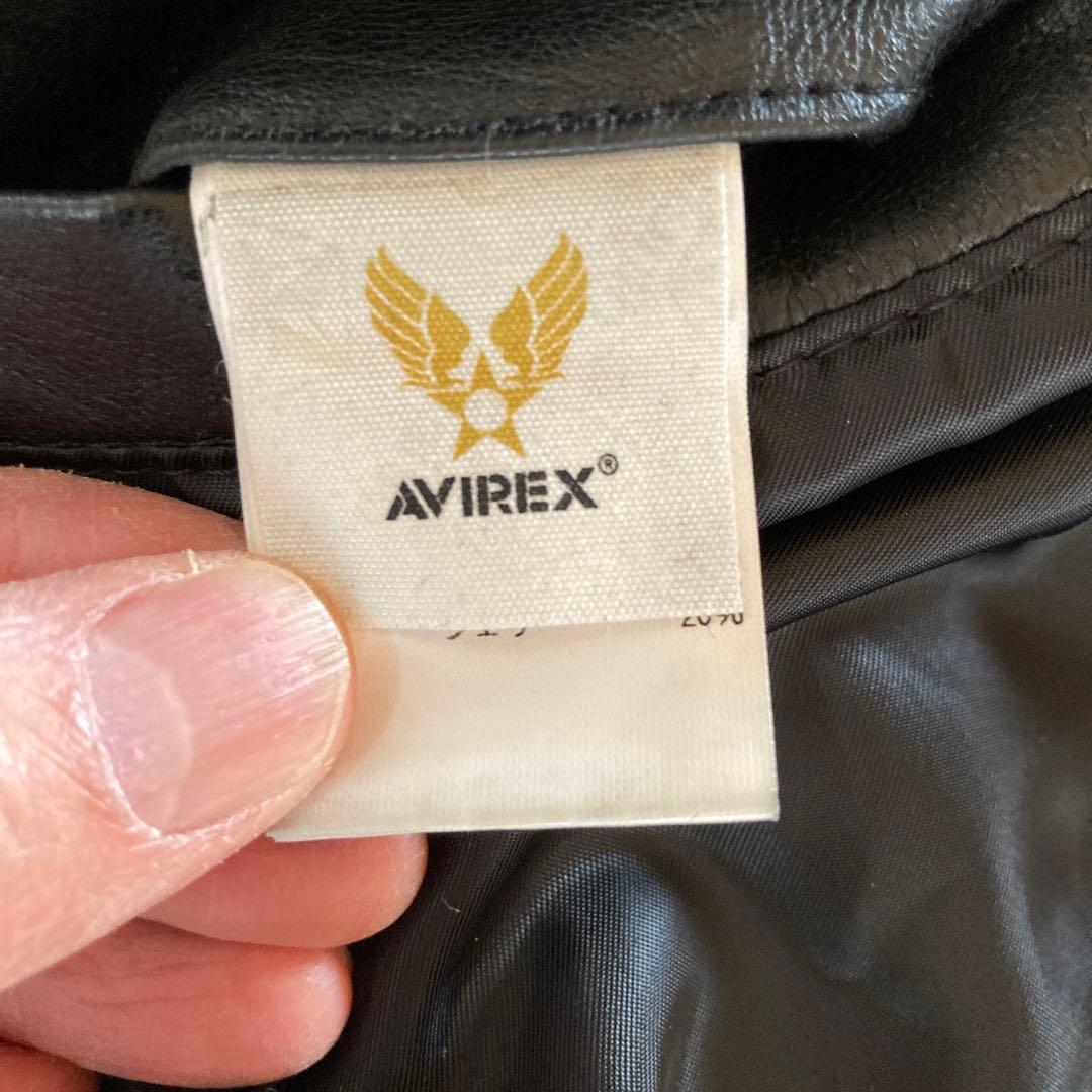 【羊革】美品　AVIREX レザー　ダウンジャケット 黒 Mサイズ本革 B-3