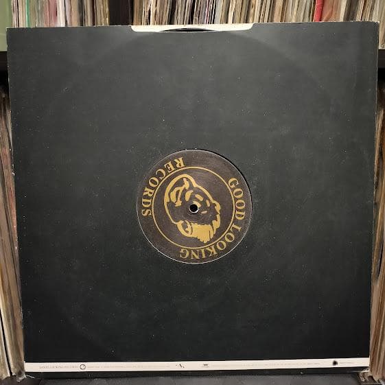Aquarius & Tayla Bringing Me Down レコード