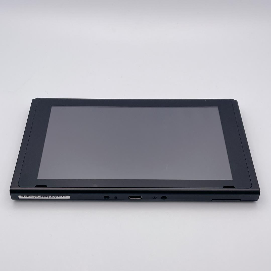 【美品】Nintendo Switch 本体 HAC-001 2022年製