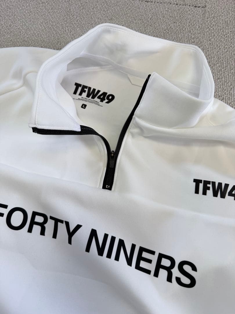 TFW49 HALF ZIP S/S MOCK NECK 新作
