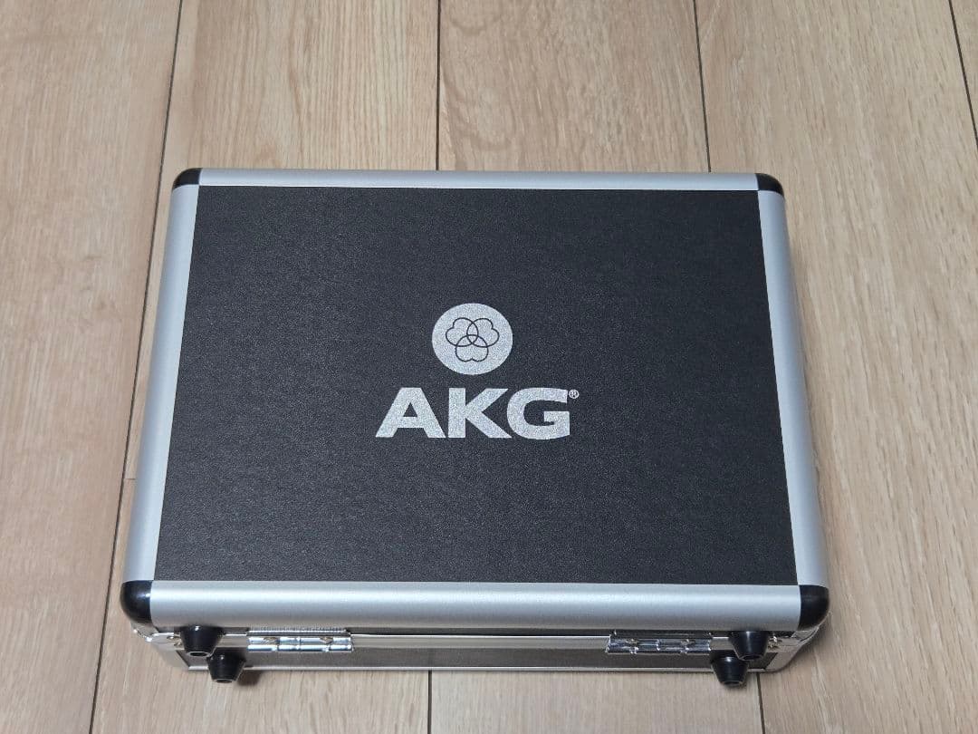 AKG C214 コンデンサーマイク【動作確認済】